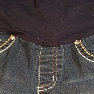 Denim bling maternity capri, size medium